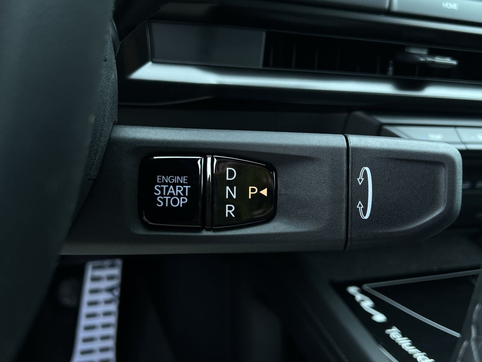 2027 Kia Telluride X-Line SX - Photo 27