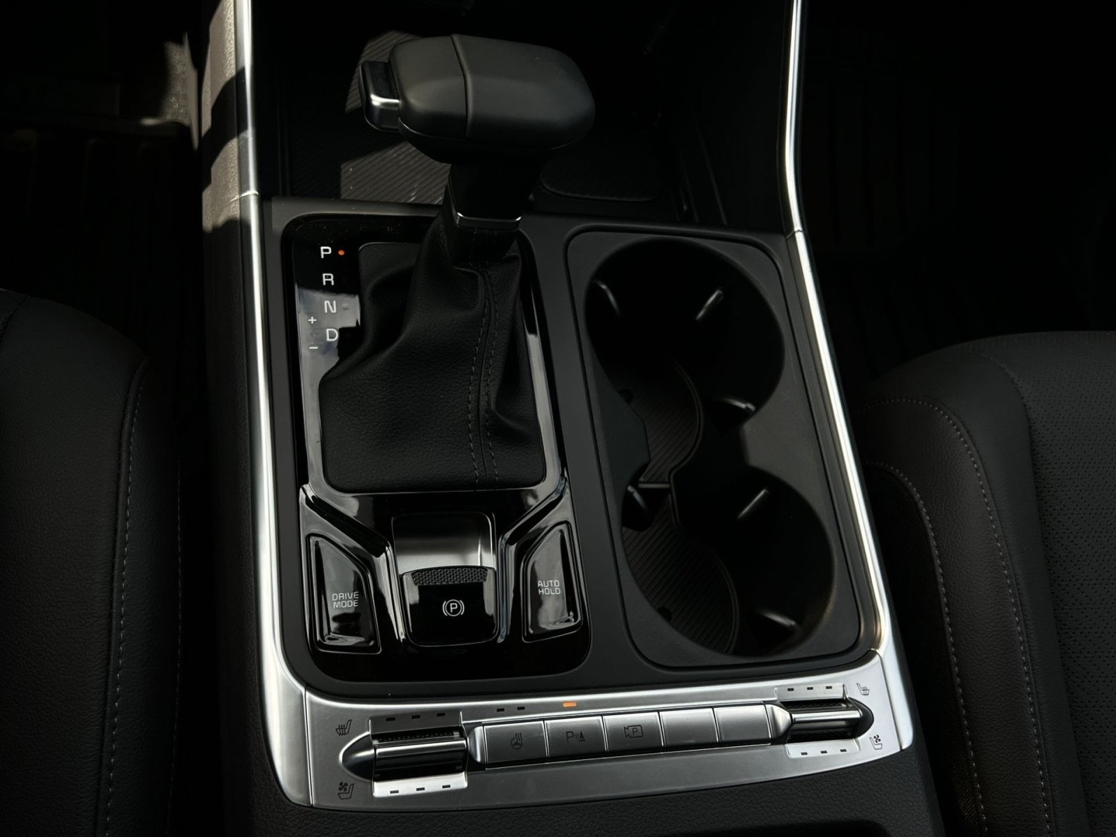 2026 Kia Carnival SX Prestige - Photo 26