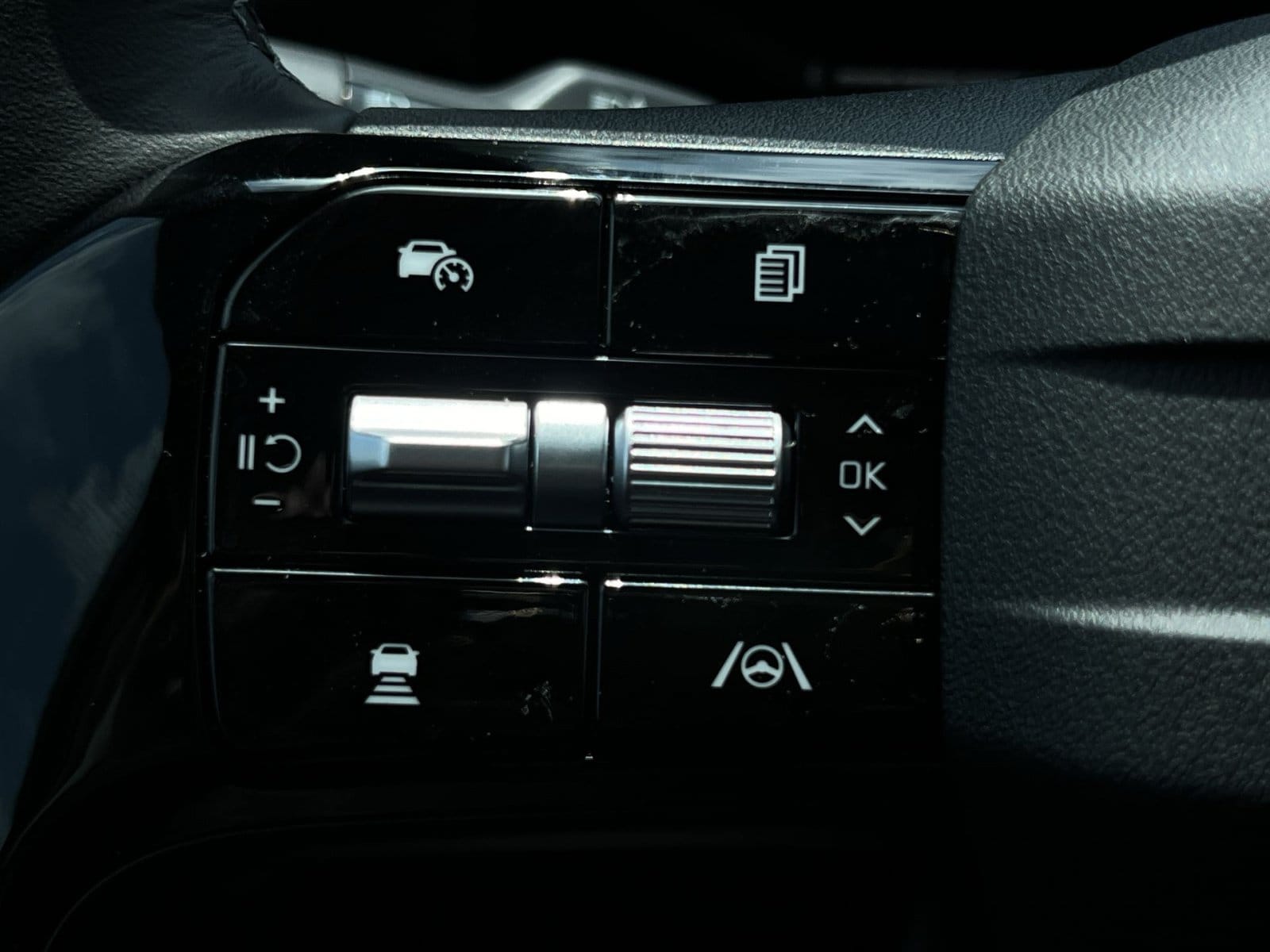 2026 Kia Sorento S - Photo 28