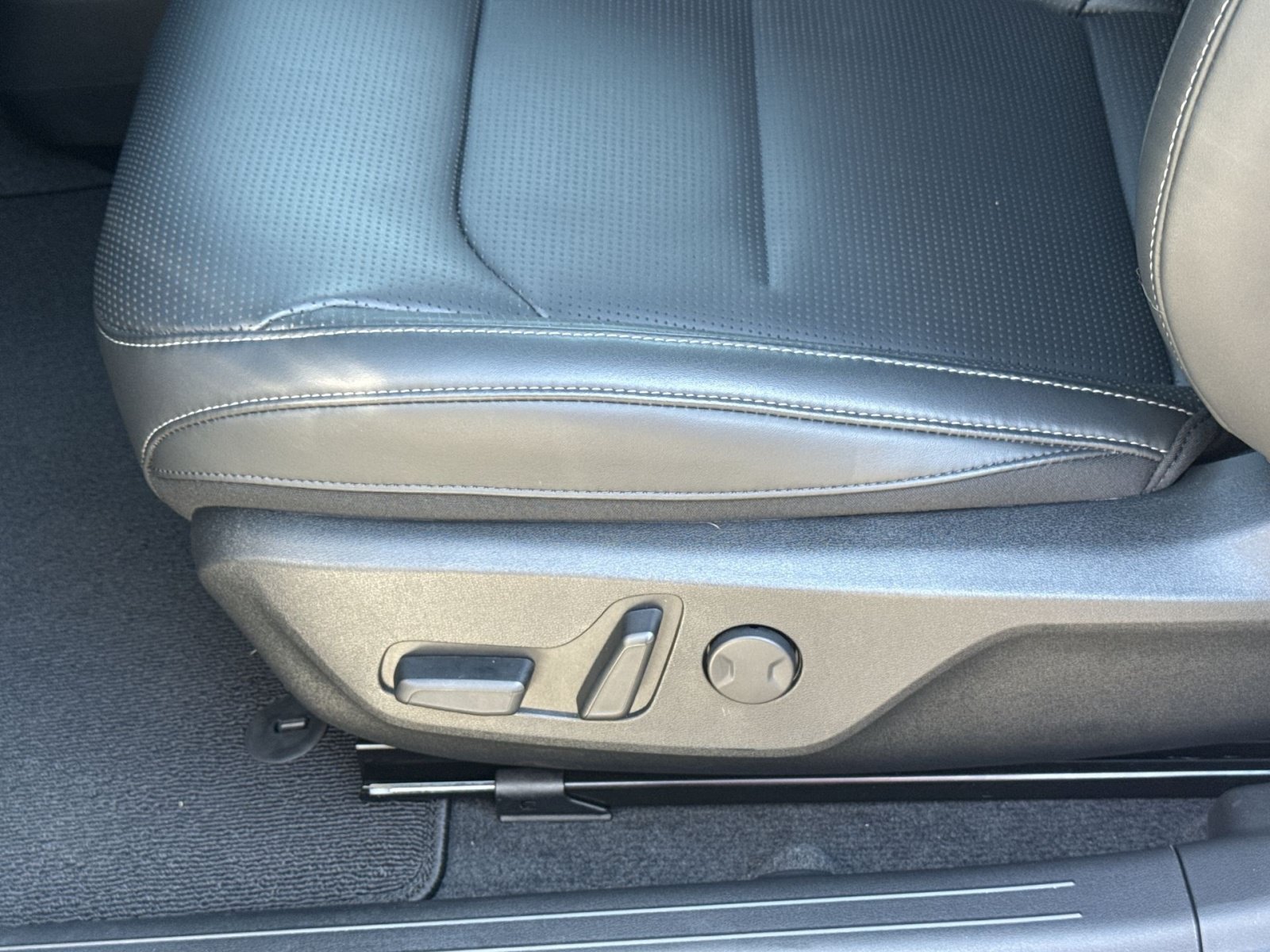 2025 Kia EV6 Wind - Photo 18