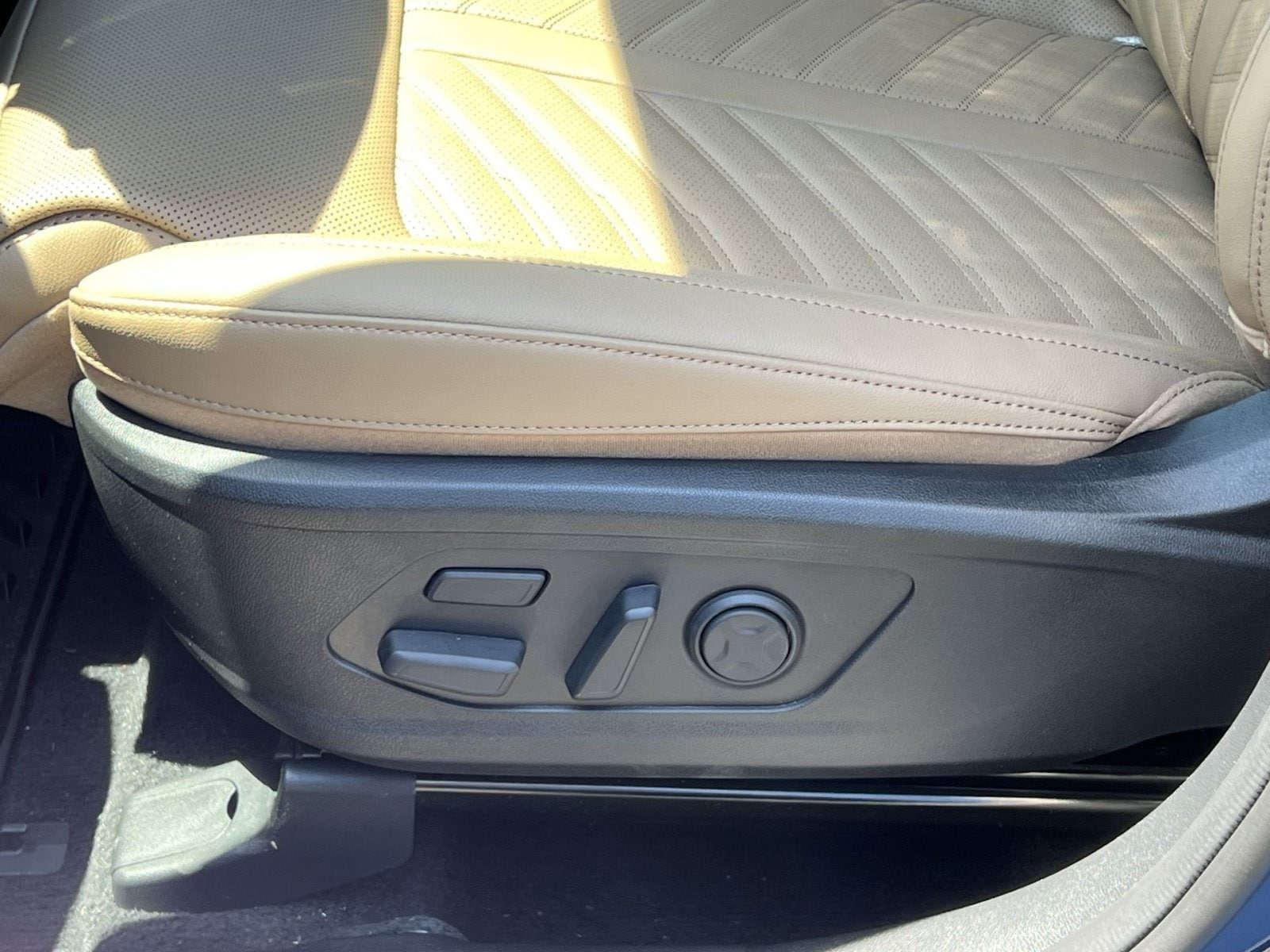 2026 Kia Sorento X-Line SX Prestige - Photo 19