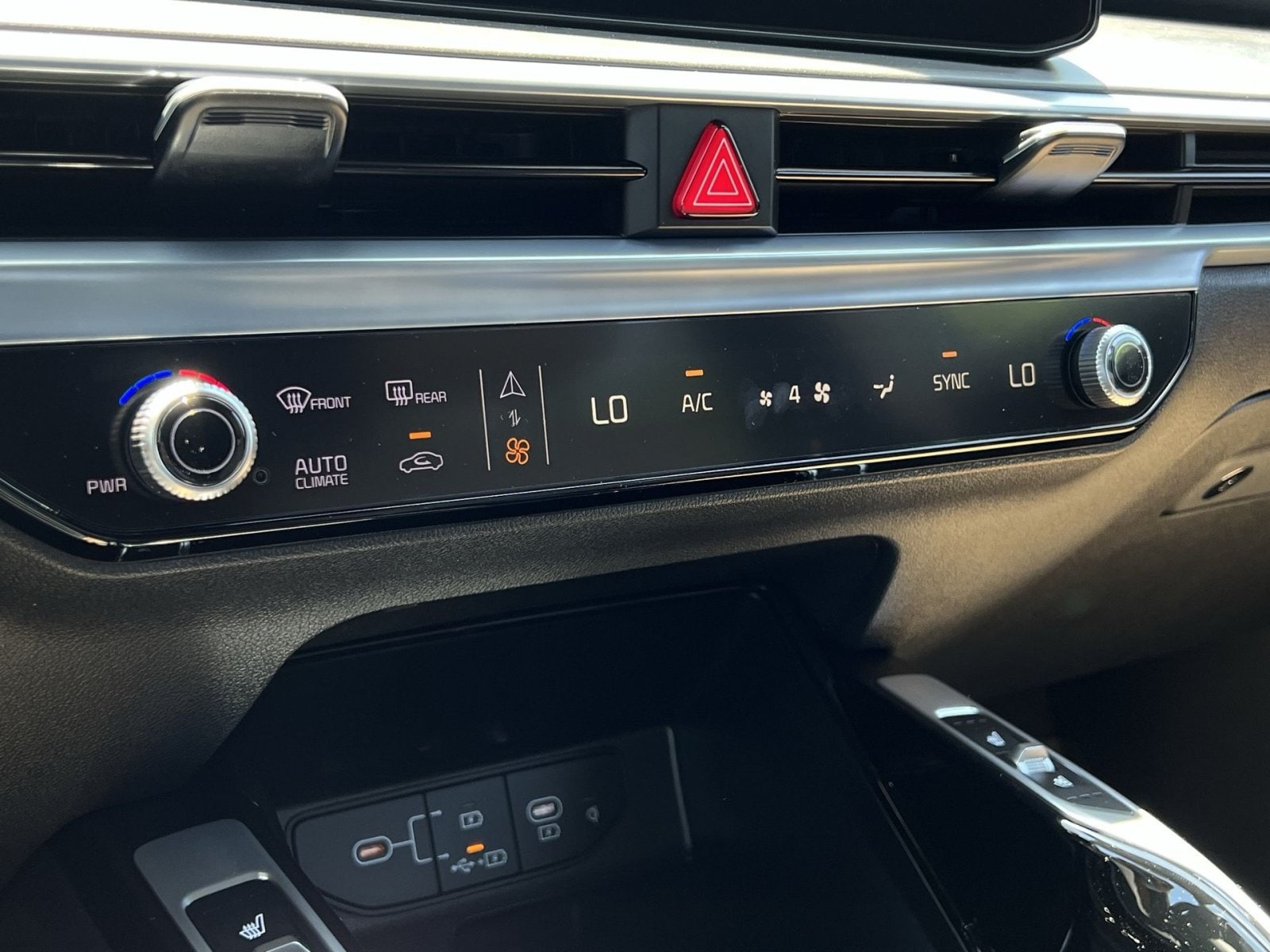 2026 Kia Sorento X-Line SX Prestige - Photo 25