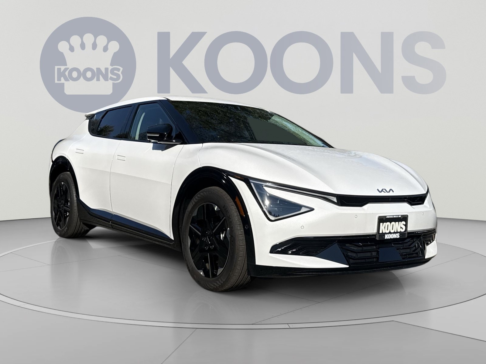 2025 Kia EV6 Wind - Photo 10