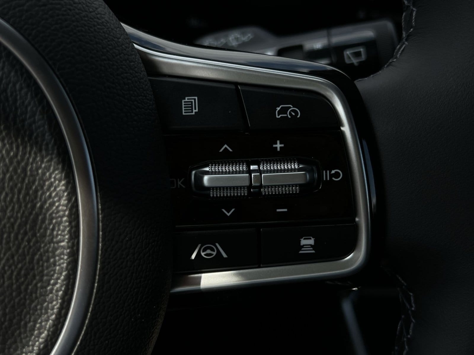 2026 Kia Carnival SX Prestige - Photo 30