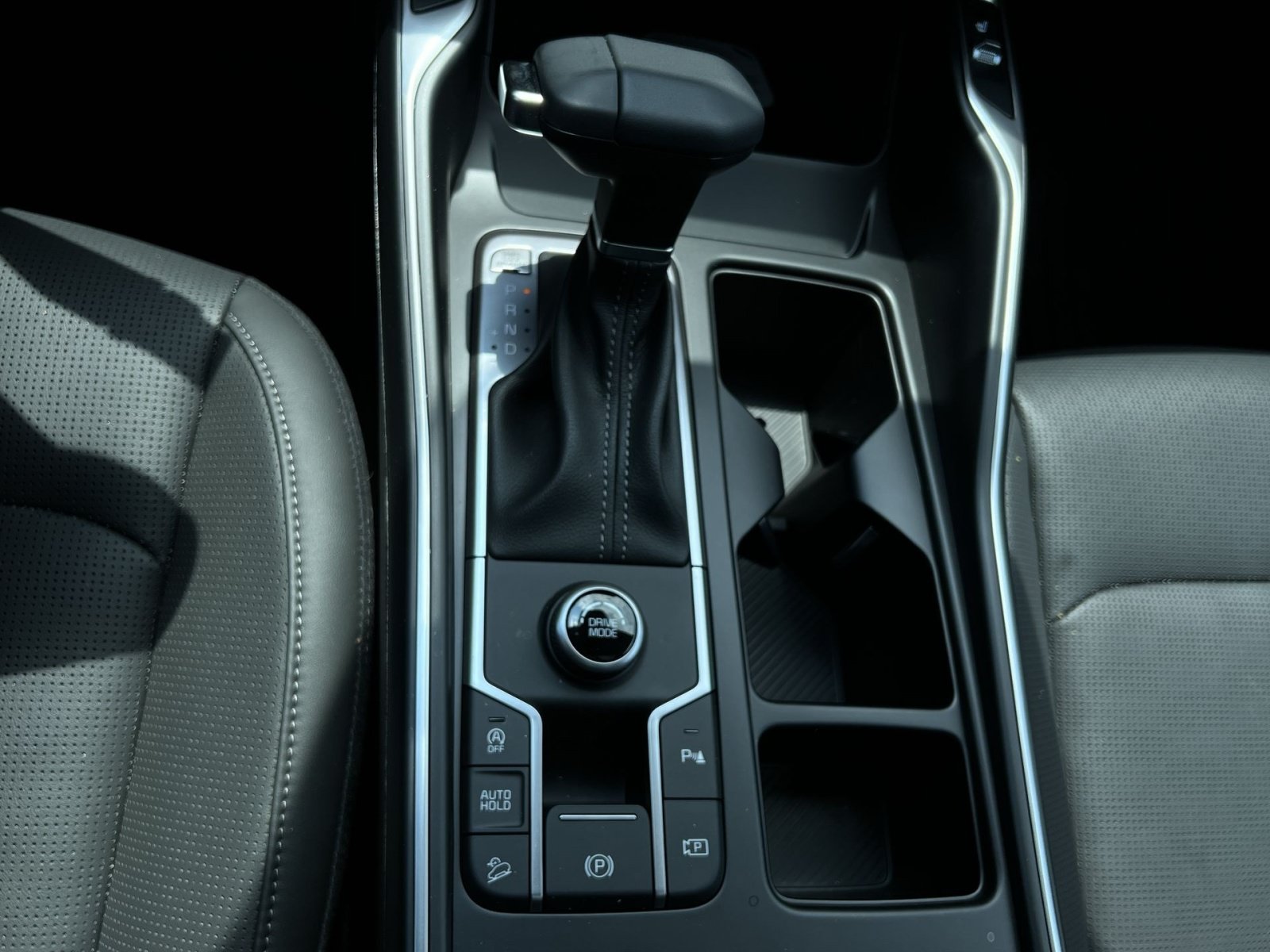 2026 Kia Sorento S - Photo 25