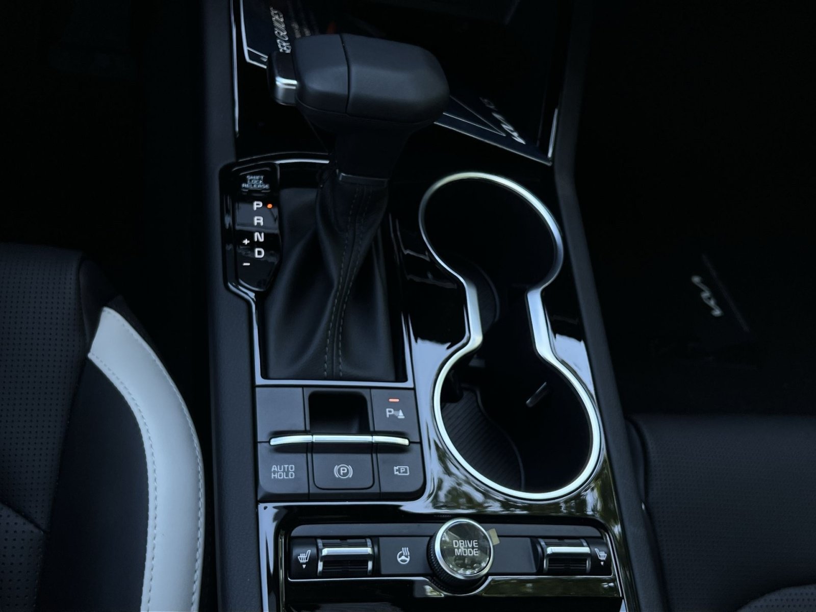 2026 Kia K5 GT-Line - Photo 25