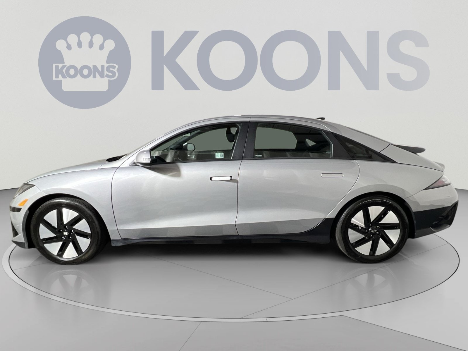 Used 2024 Hyundai IONIQ 6 SE with VIN KMHM24AC4RA079302 for sale in Woodbridge, VA