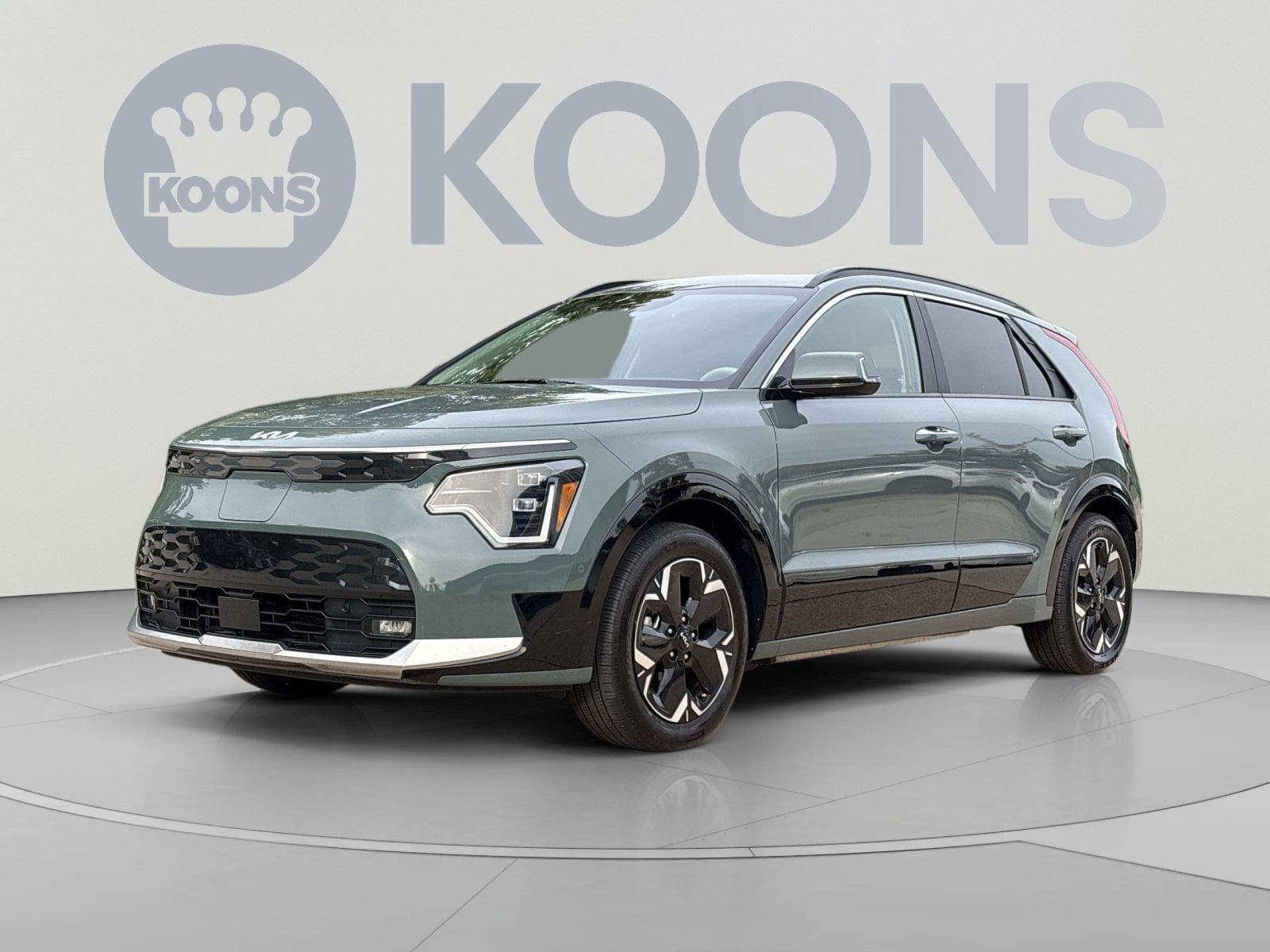 Used 2024 Kia Niro Wave with VIN KNDCT3L18R5126147 for sale in Woodbridge, VA