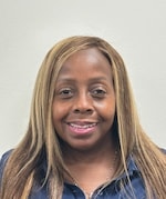 Staff member Tearolon Harris from ID_b9af01