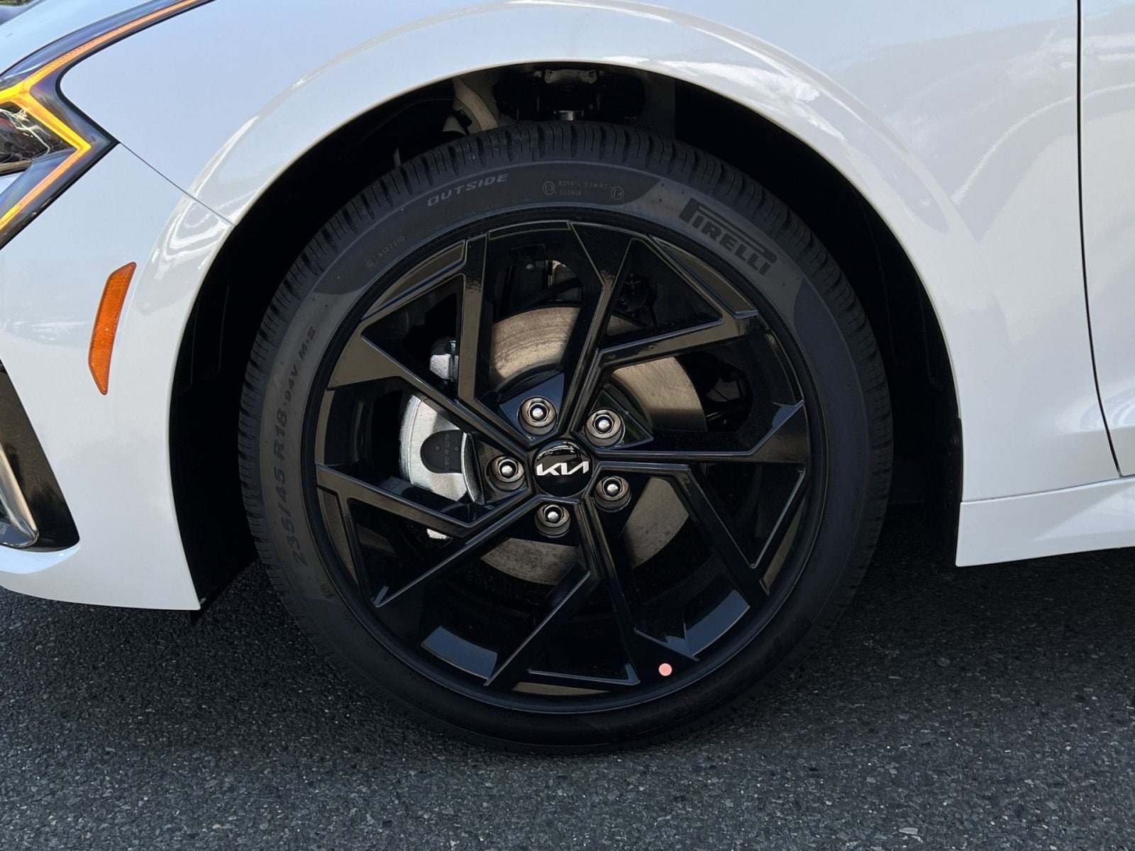 2026 Kia K5 GT-Line - Photo 17