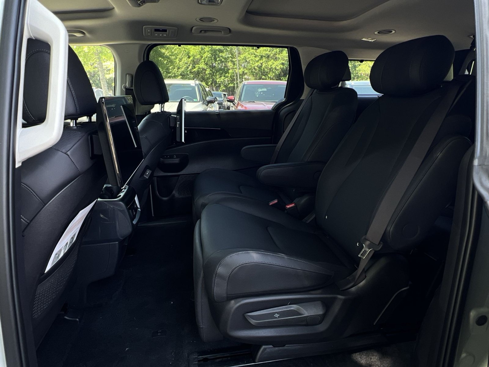 2026 Kia Carnival SX Prestige - Photo 56