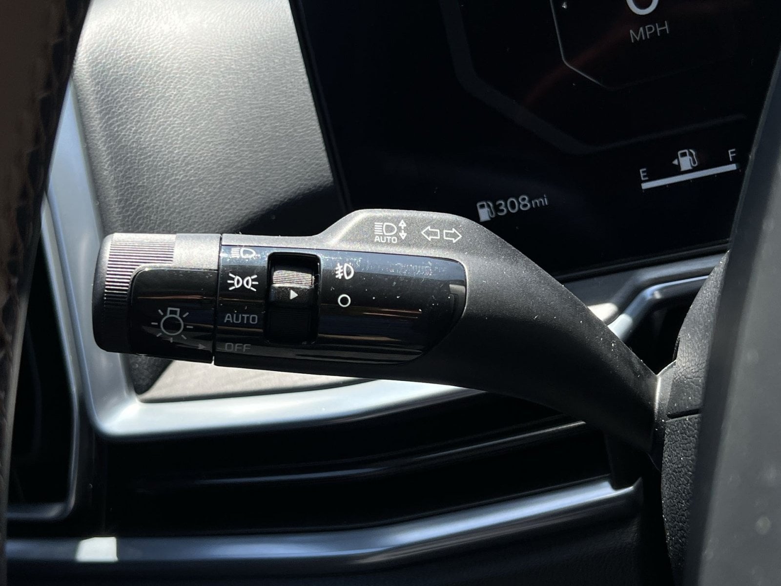 2026 Kia Sorento X-Line SX Prestige - Photo 28