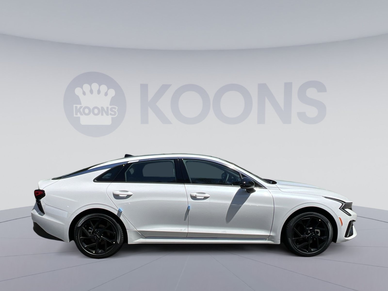 2026 Kia K5 GT-Line - Photo 8