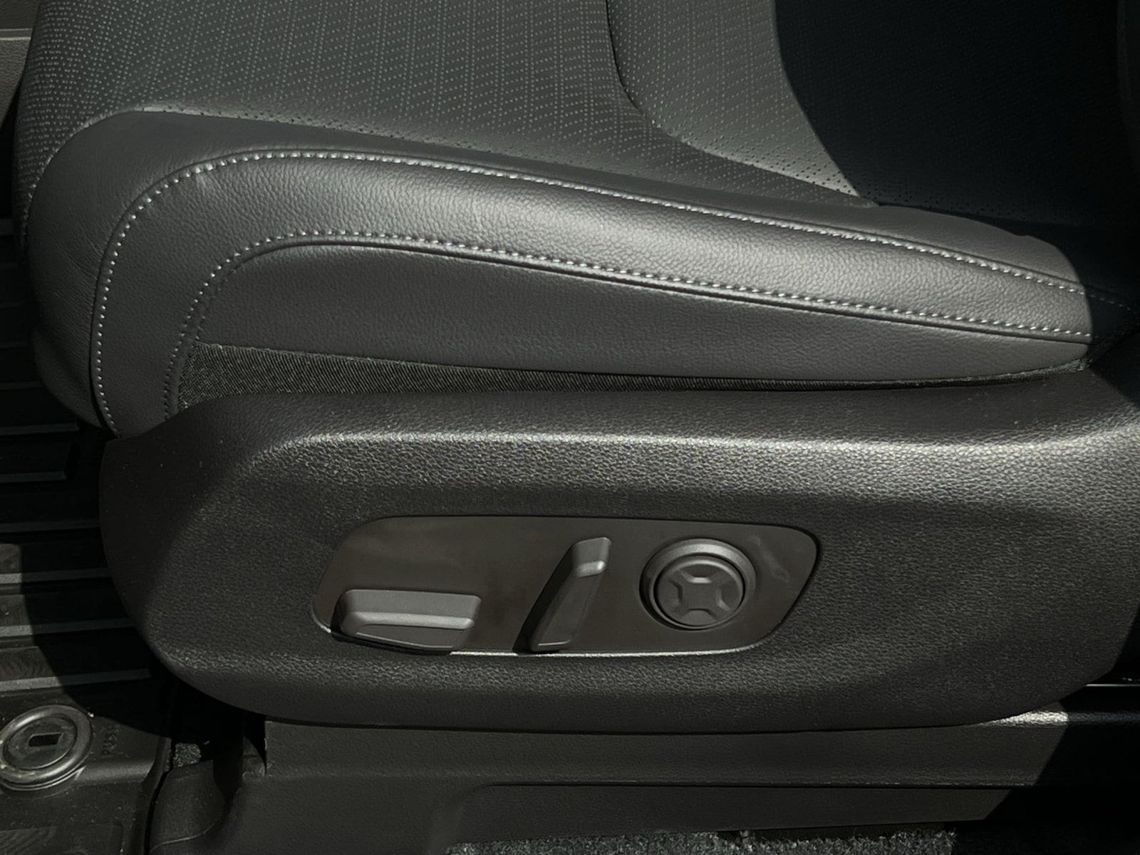 2026 Kia Carnival SX Prestige - Photo 19