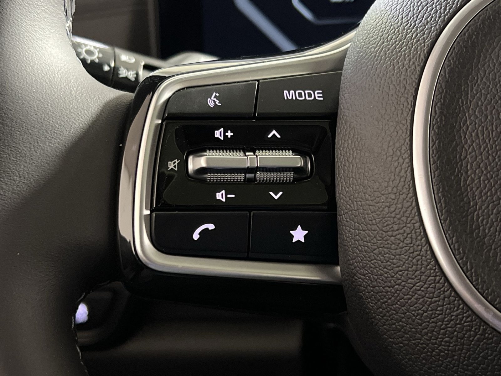 2026 Kia Carnival SX Prestige - Photo 30