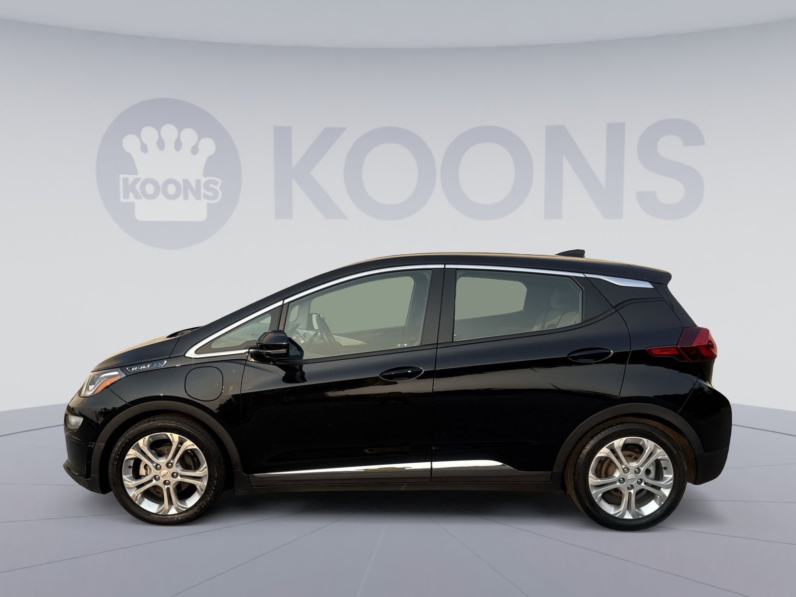 Used 2021 Chevrolet Bolt EV LT with VIN 1G1FY6S08M4106867 for sale in Owings Mills, MD