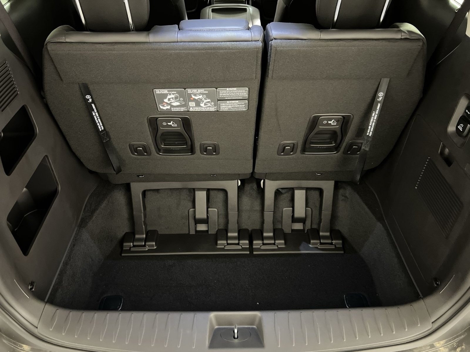 2026 Kia Carnival SX Prestige - Photo 25