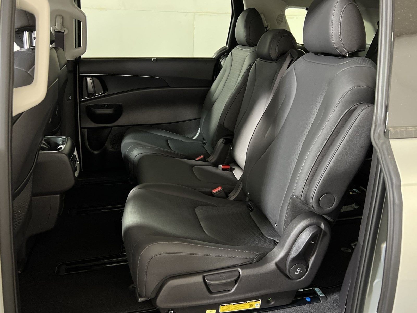 2026 Kia Carnival SX Prestige - Photo 23