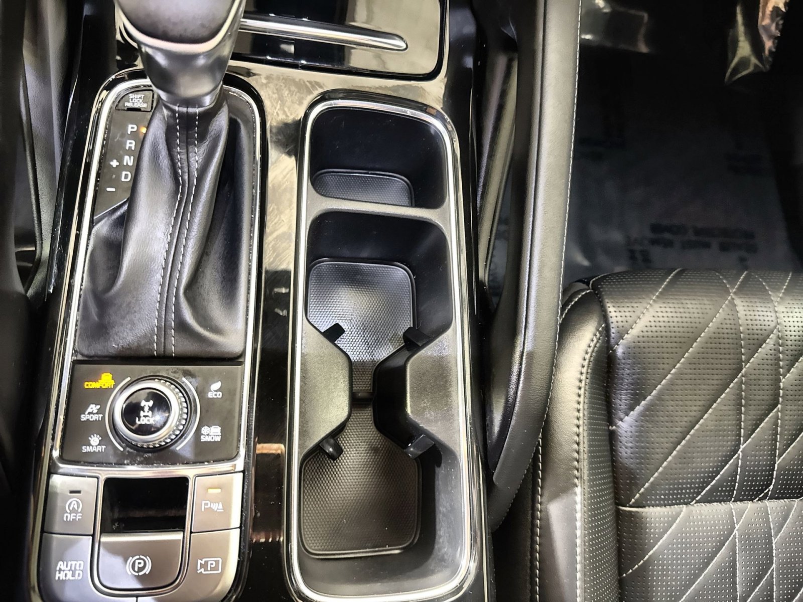 2024 Kia Telluride SX Prestige X-Line - Photo 23