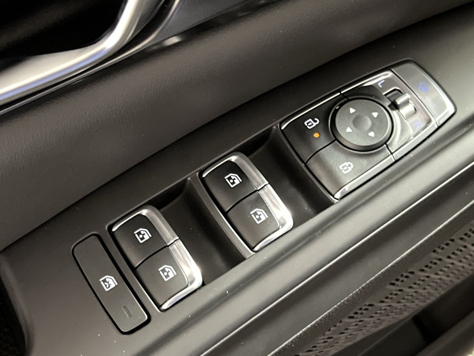 2026 Kia Carnival SX Prestige - Photo 13