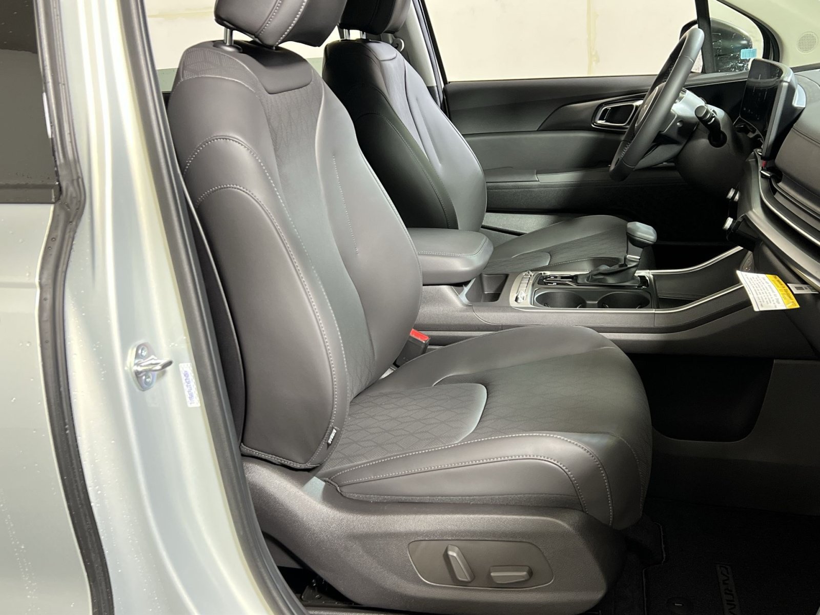 2026 Kia Carnival SX - Photo 27