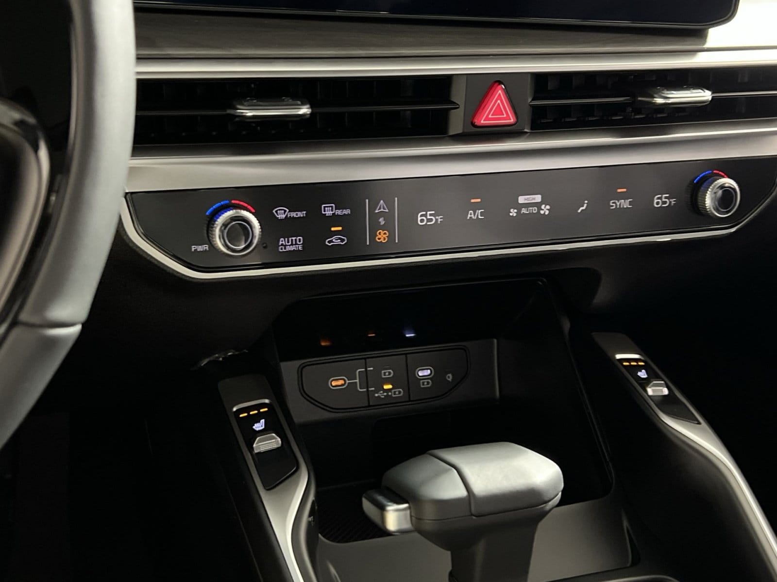 2026 Kia Sorento X-Line EX - Photo 19