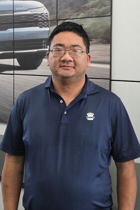 Staff member Noah Leeson from ID_617131
