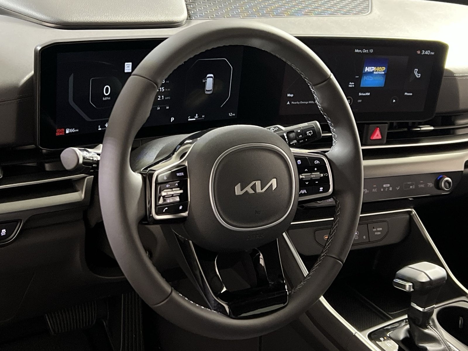 2026 Kia Carnival SX - Photo 14