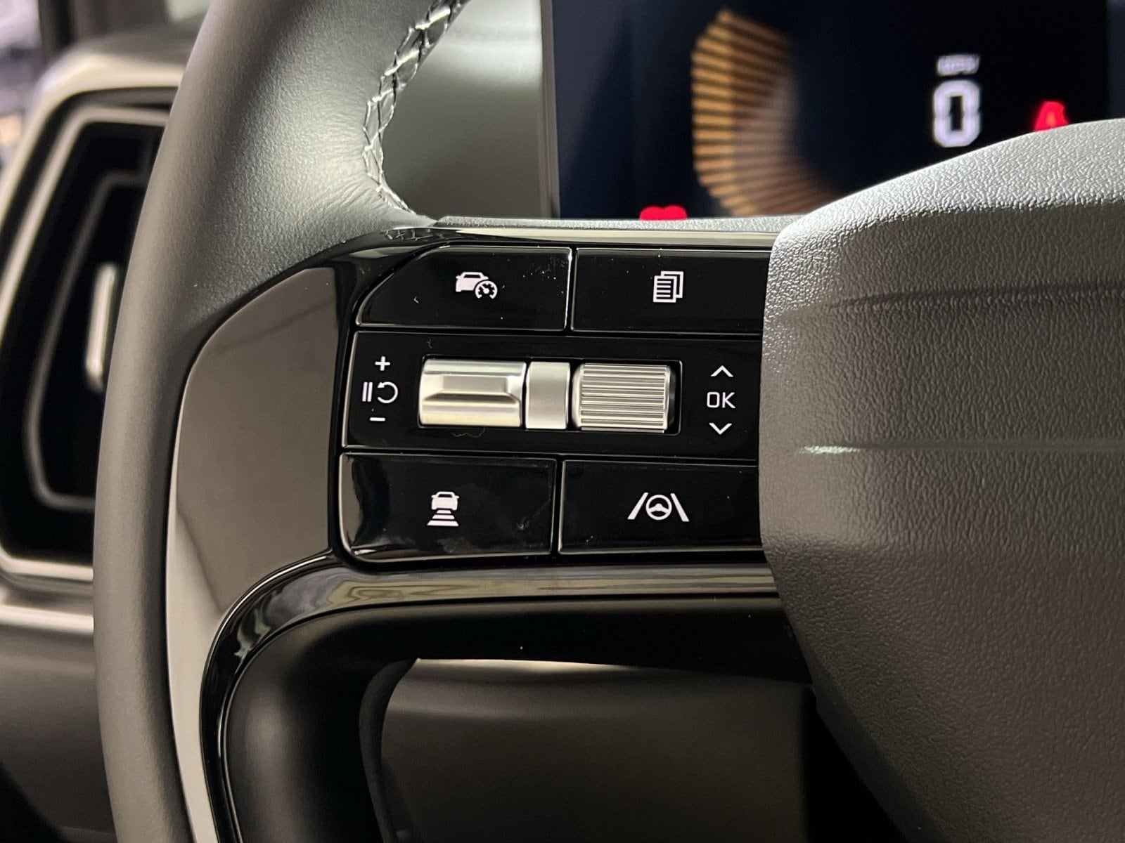 2026 Kia Sorento X-Line EX - Photo 31