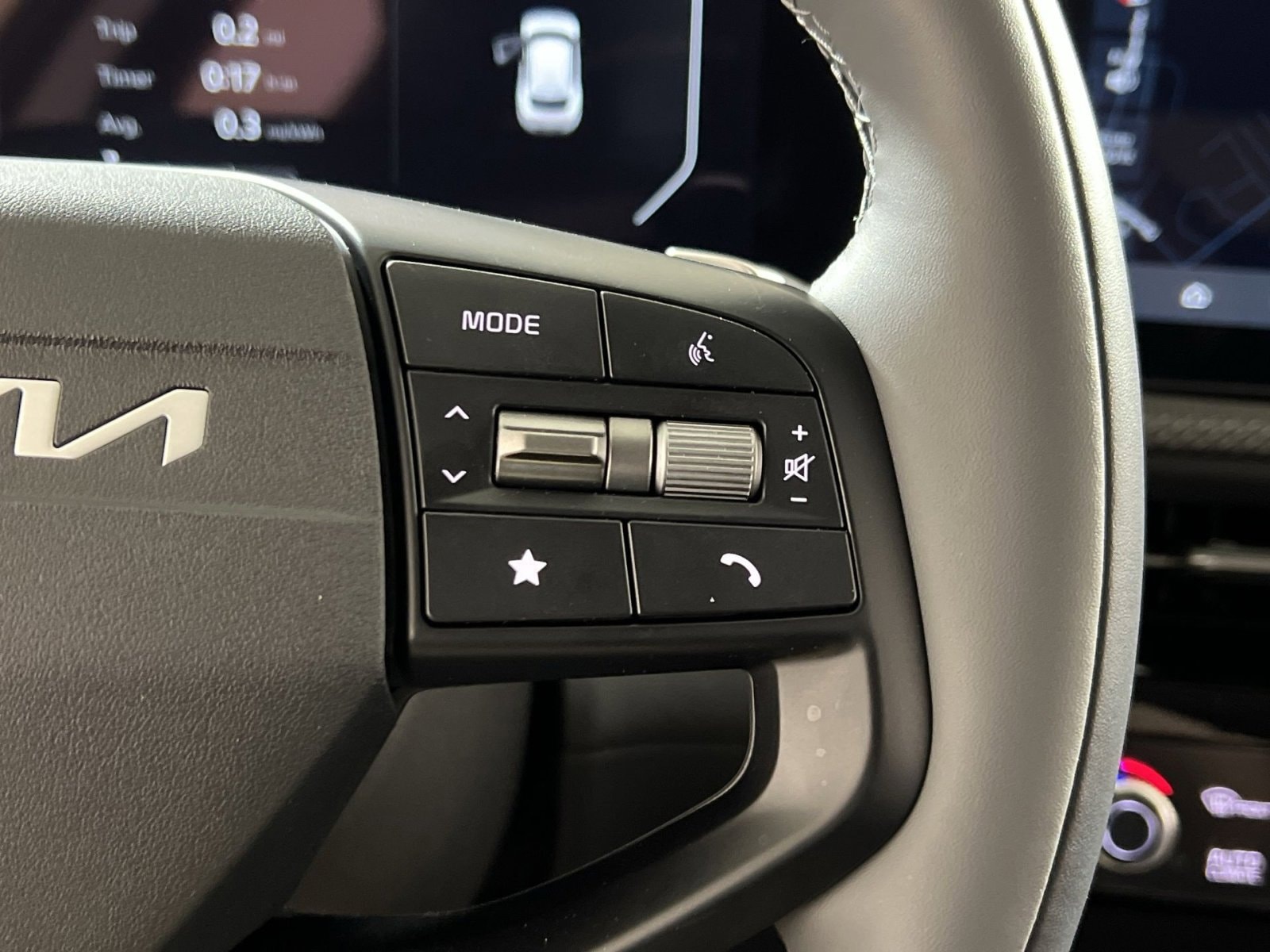 2025 Kia EV6 Wind - Photo 29
