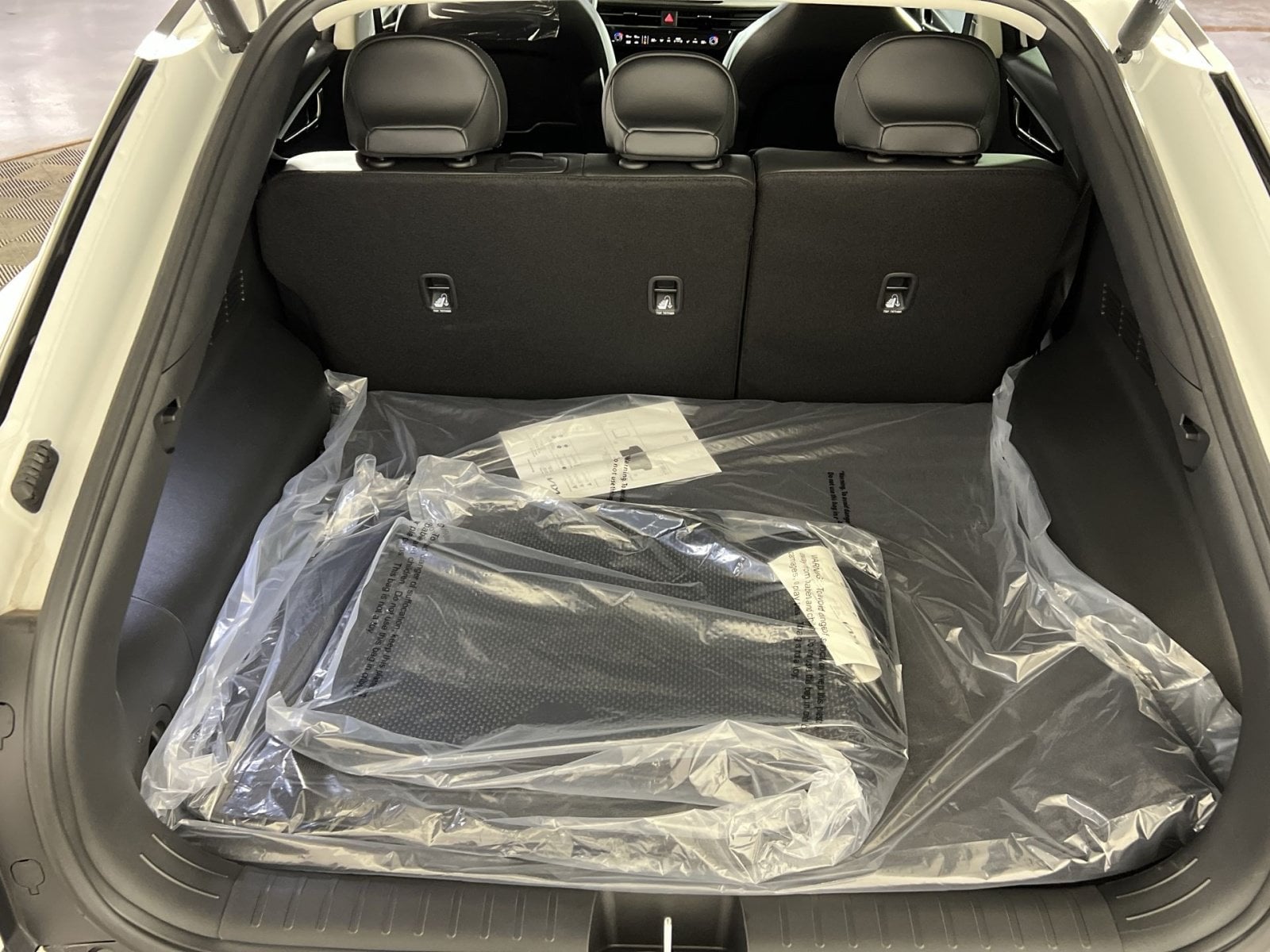 2025 Kia EV6 Wind - Photo 24