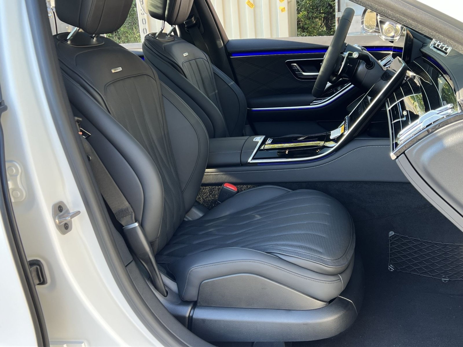 2026 Mercedes-Benz S-Class AMG S 63 - Photo 26