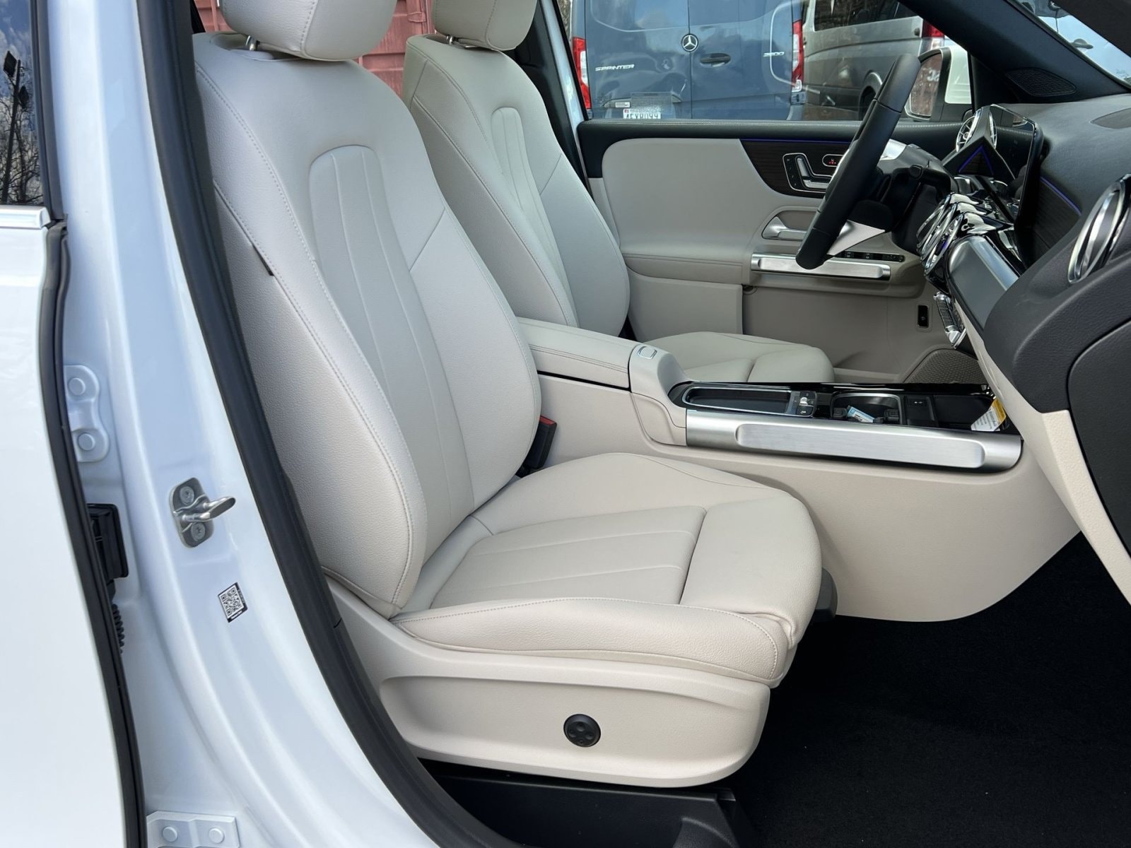 2026 Mercedes-Benz GLB GLB 250 - Photo 26