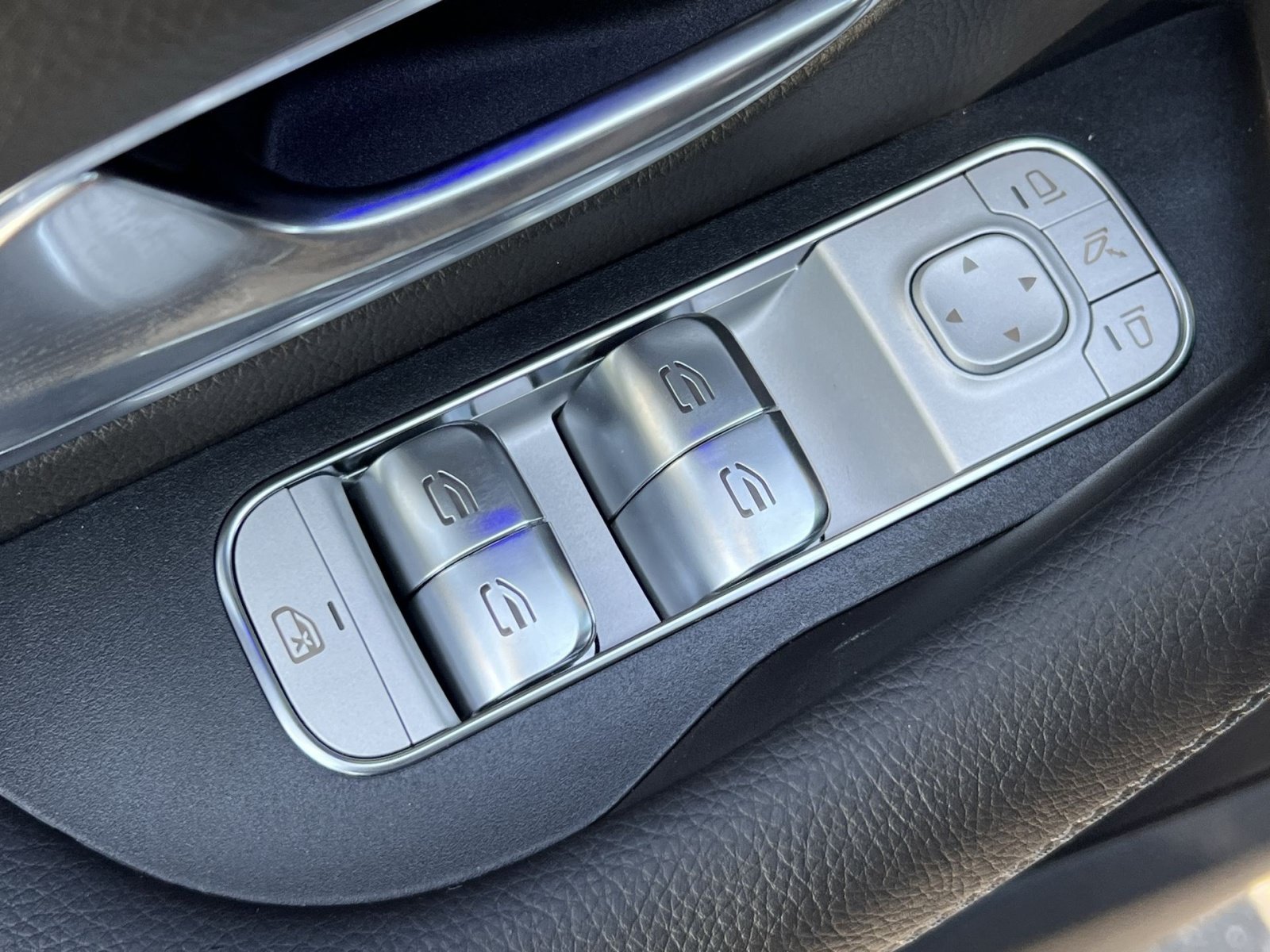 2026 Mercedes-Benz GLE GLE350 - Photo 13