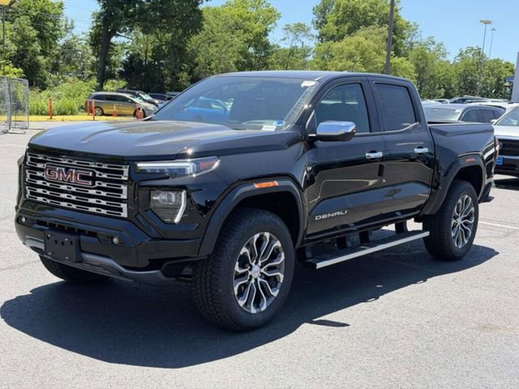 New 2026 GMC Canyon Denali Truck