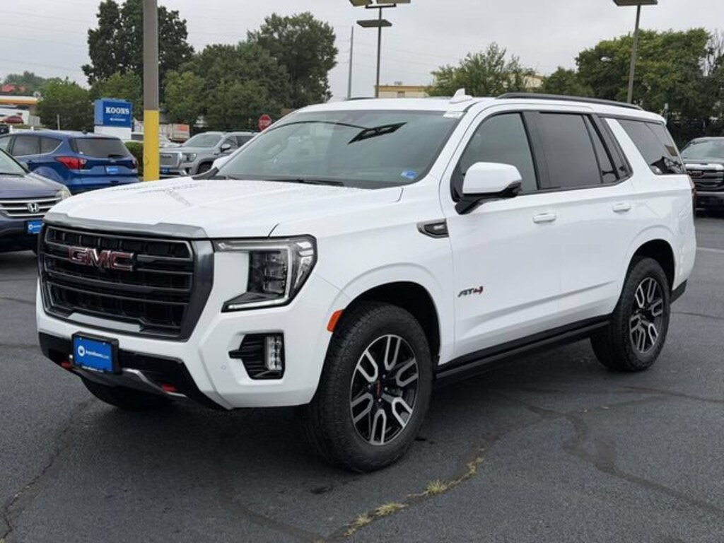 Used 2022 GMC Yukon AT4 SUV