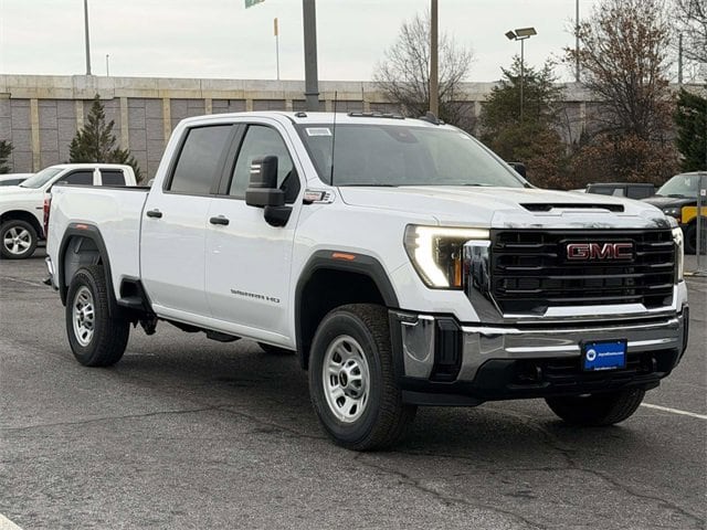 2026 GMC Sierra 2500HD Pro's photo