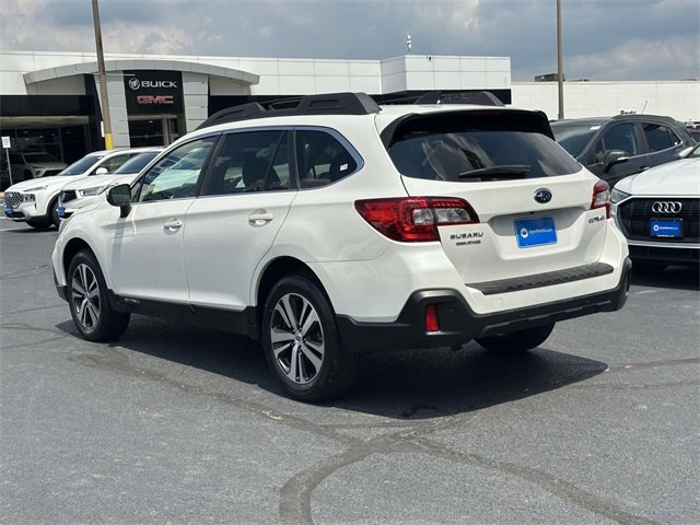 2019 Subaru Outback Limited photo 2