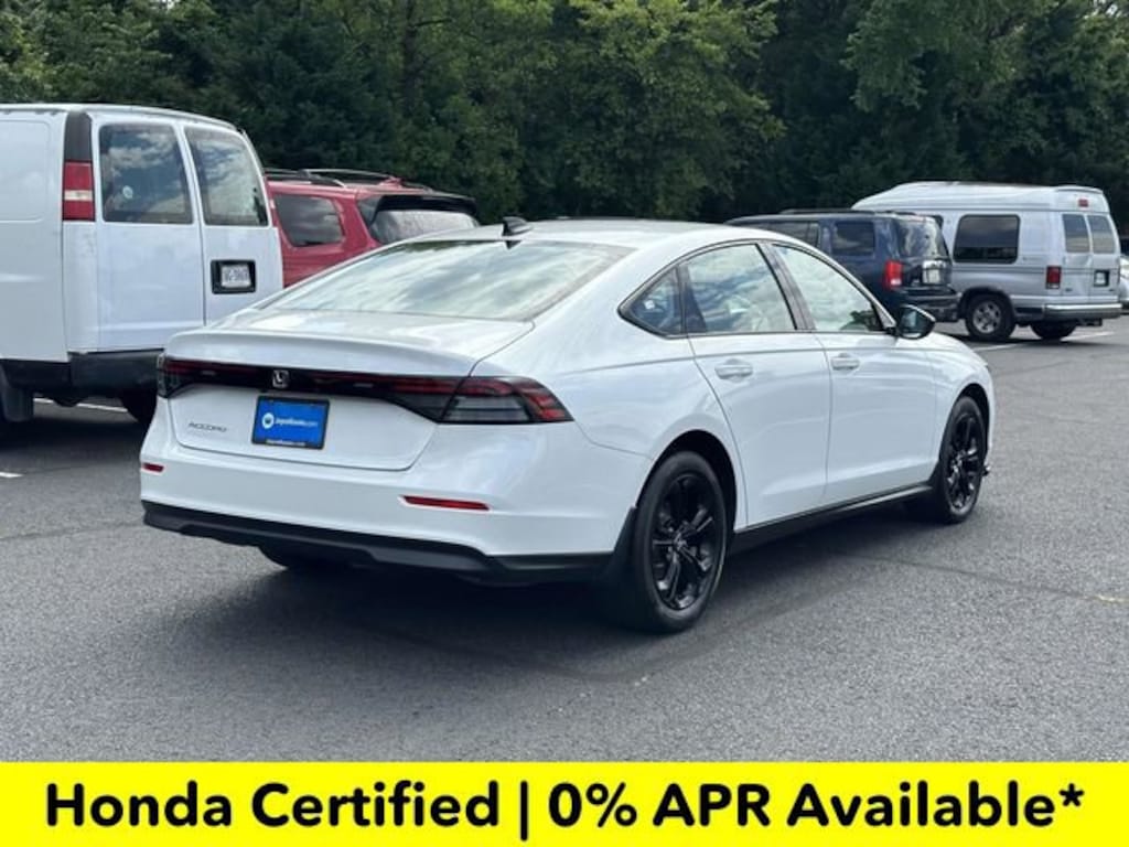 Used 2025 Honda Accord Sedan SE Sedan