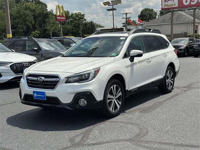 2019 Subaru Outback Limited photo 3