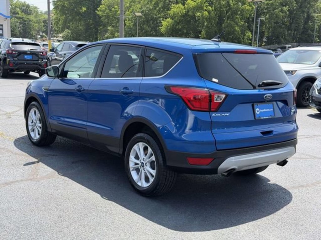 Used 2019 Ford Escape SE SUV