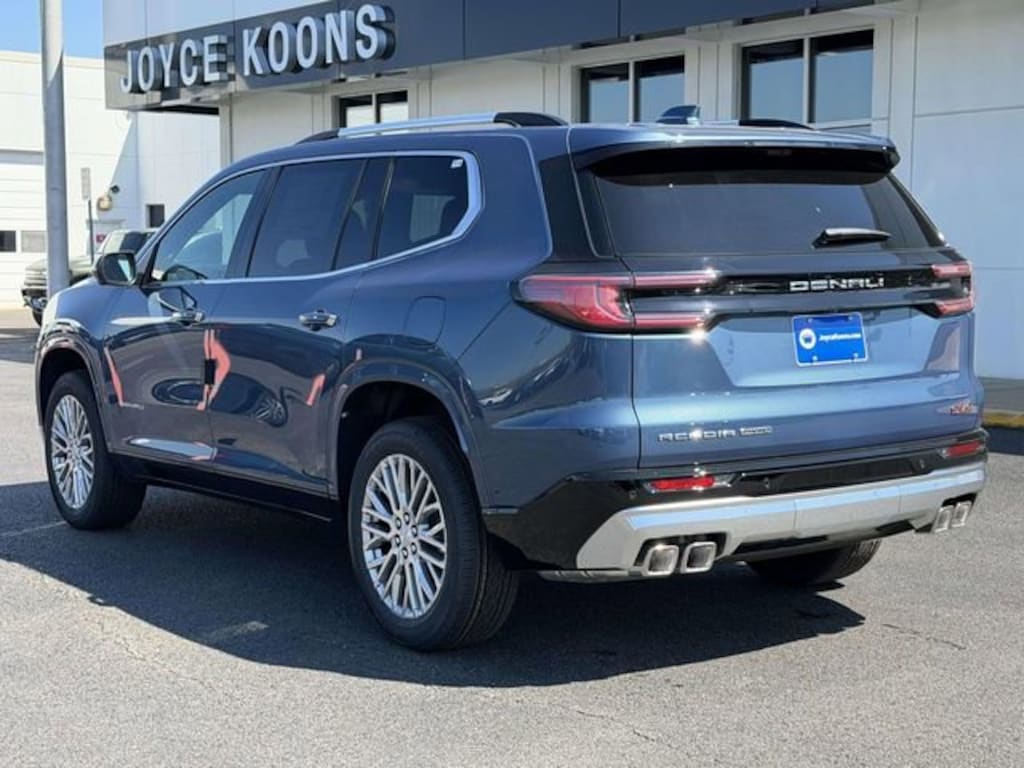 New 2026 GMC Acadia Denali SUV