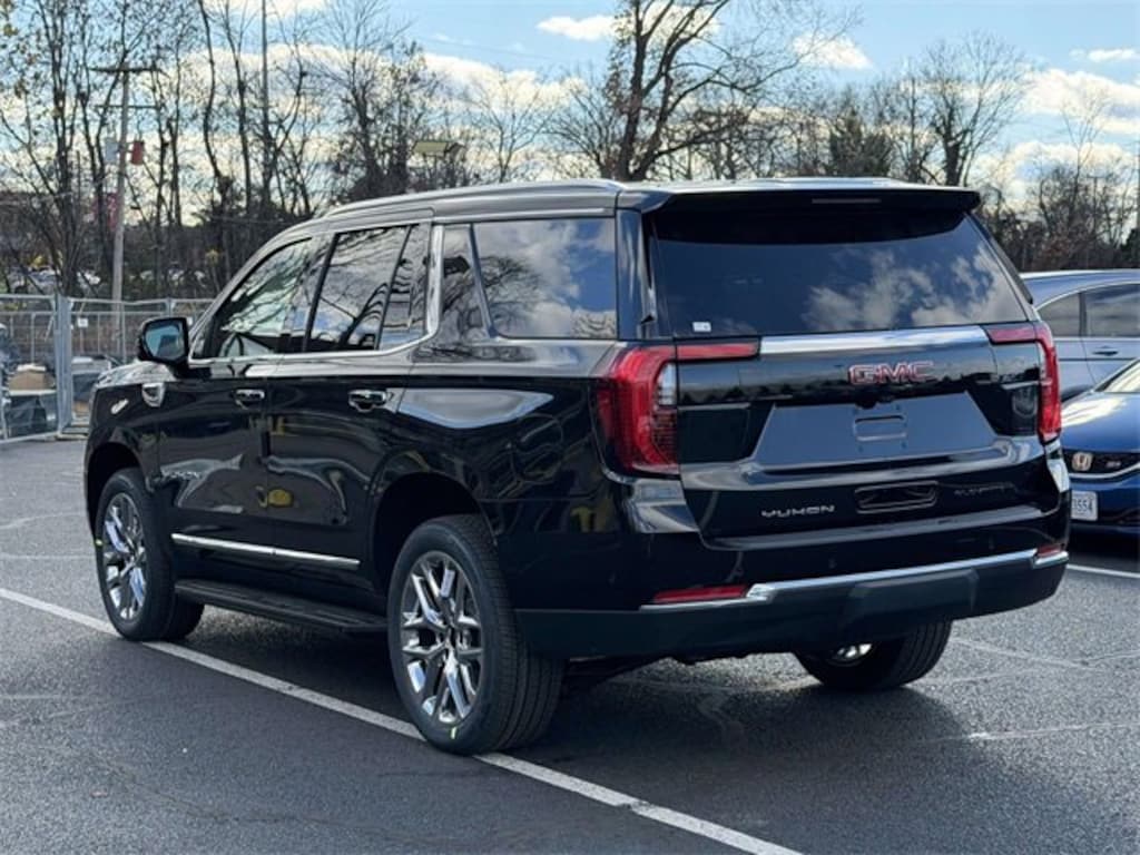New 2026 GMC Yukon Elevation SUV