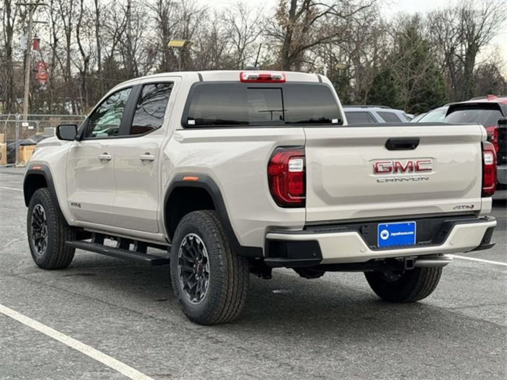 New 2026 GMC Canyon AT4 Truck