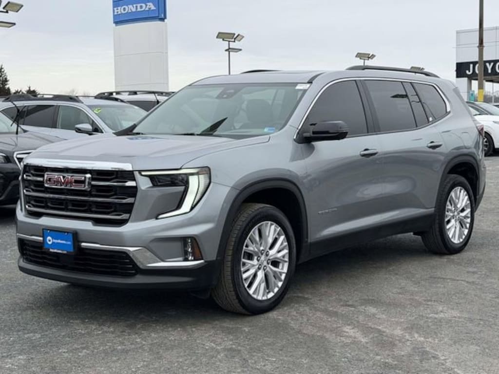 Used 2024 GMC Acadia Elevation SUV