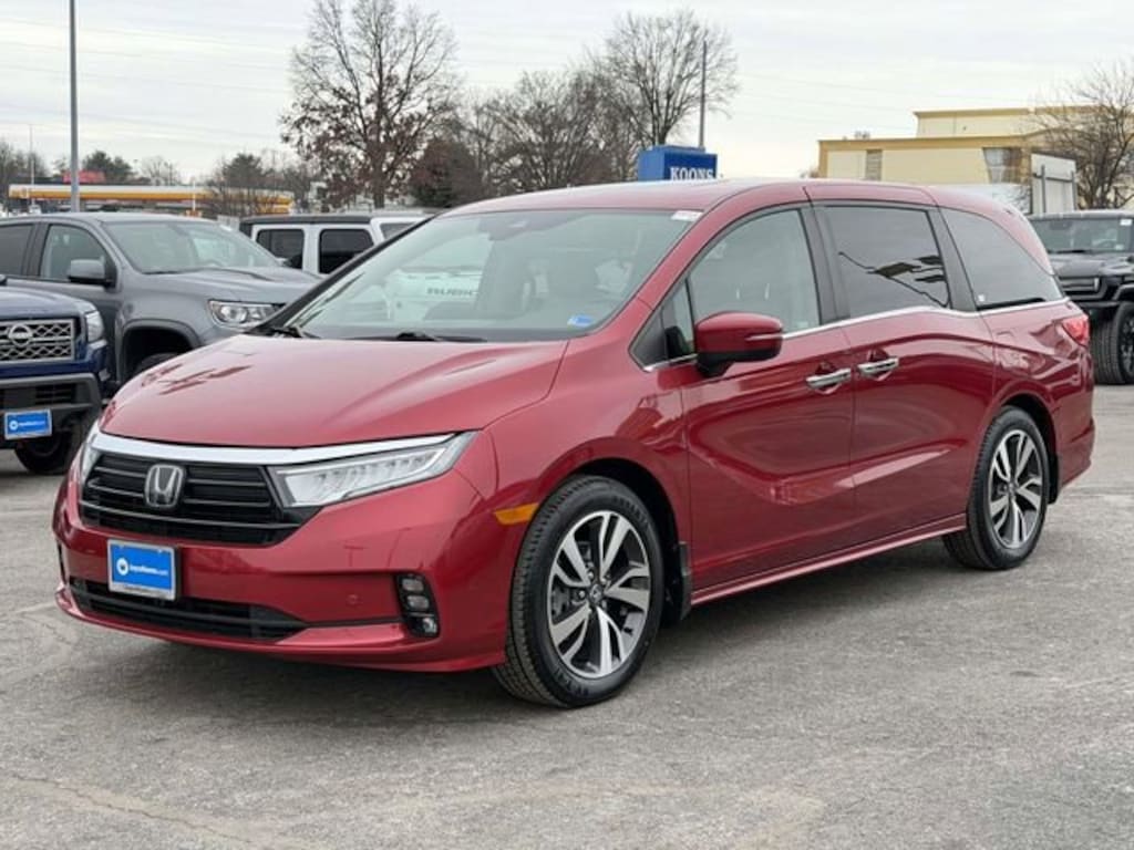 Used 2022 Honda Odyssey Touring Van