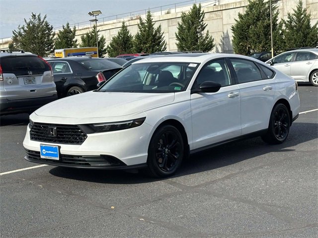 2025 Honda Accord SE photo 4