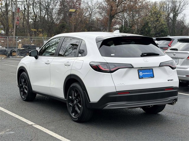 2025 Honda HR-V Sport photo 3