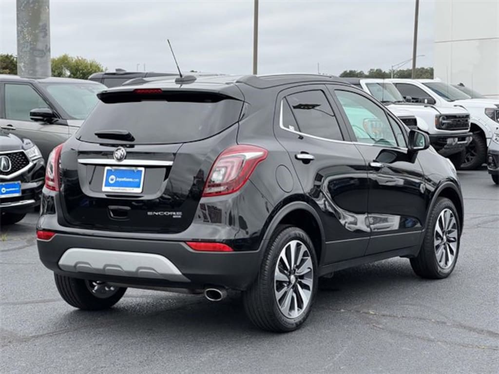 Used 2022 Buick Encore Preferred SUV