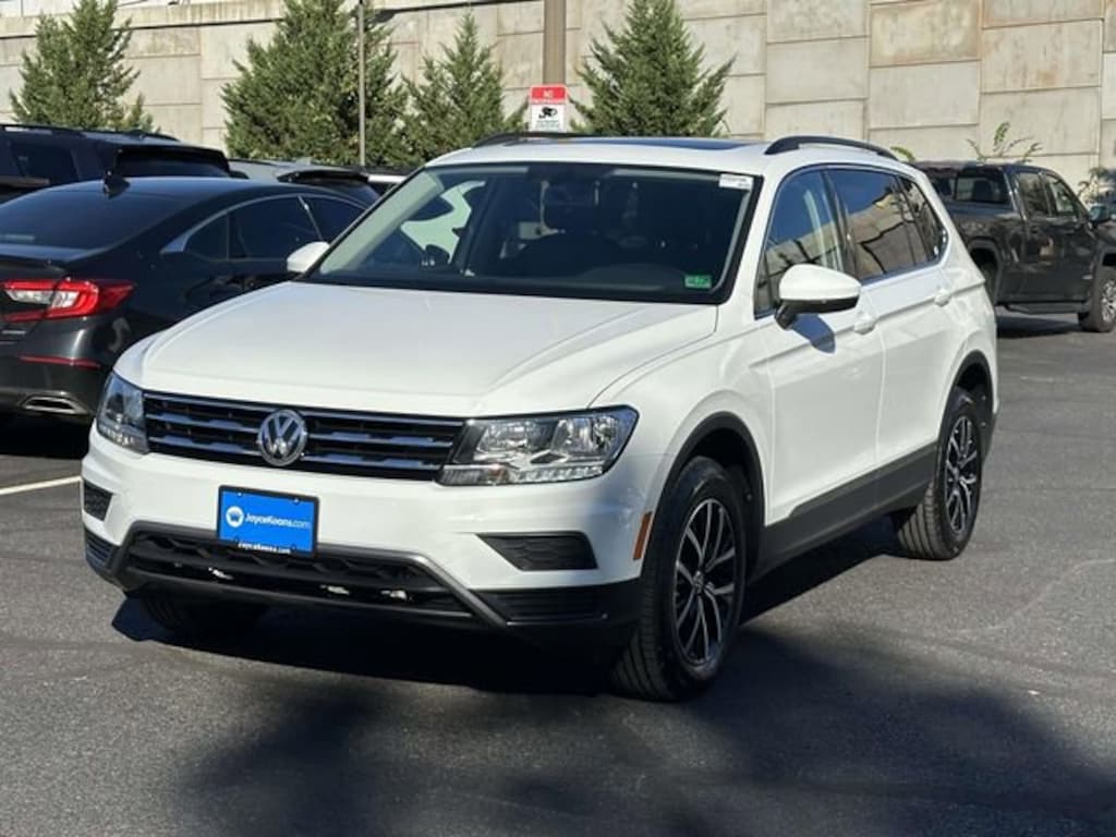 Used 2021 Volkswagen Tiguan SE SUV
